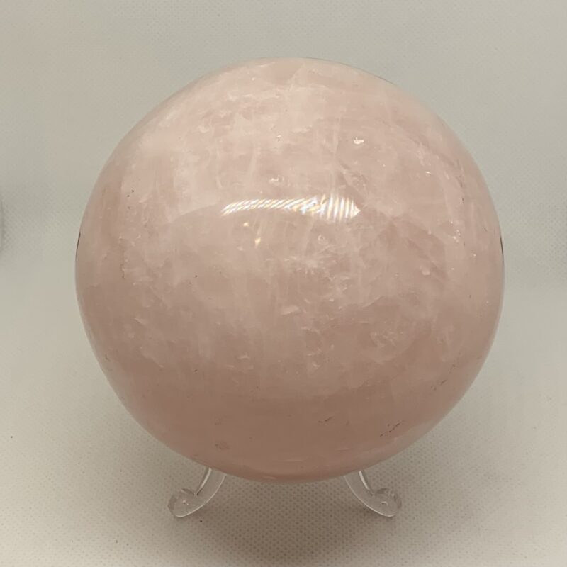 Rosenkvarts krystalkugle