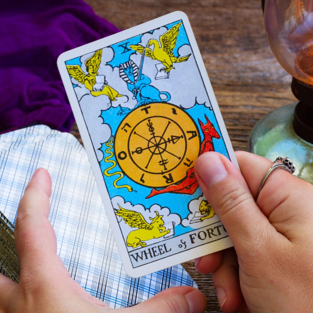 Træk tarotkort hos Indre Healing webshop