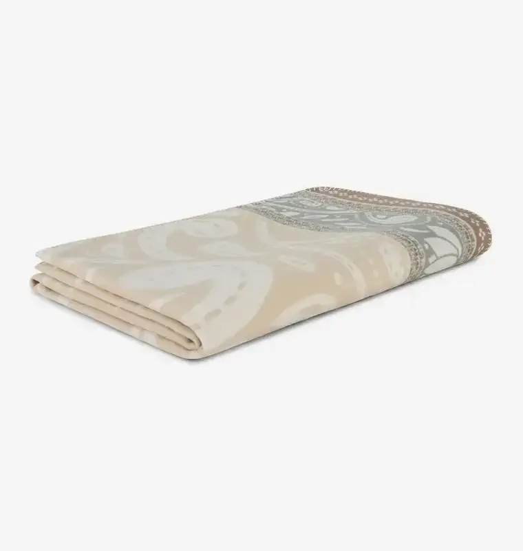 Spirit of OM – Økologisk Plaid Beige